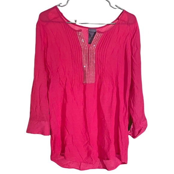 Pink Blouse With Sequins - Picture 1 of 3